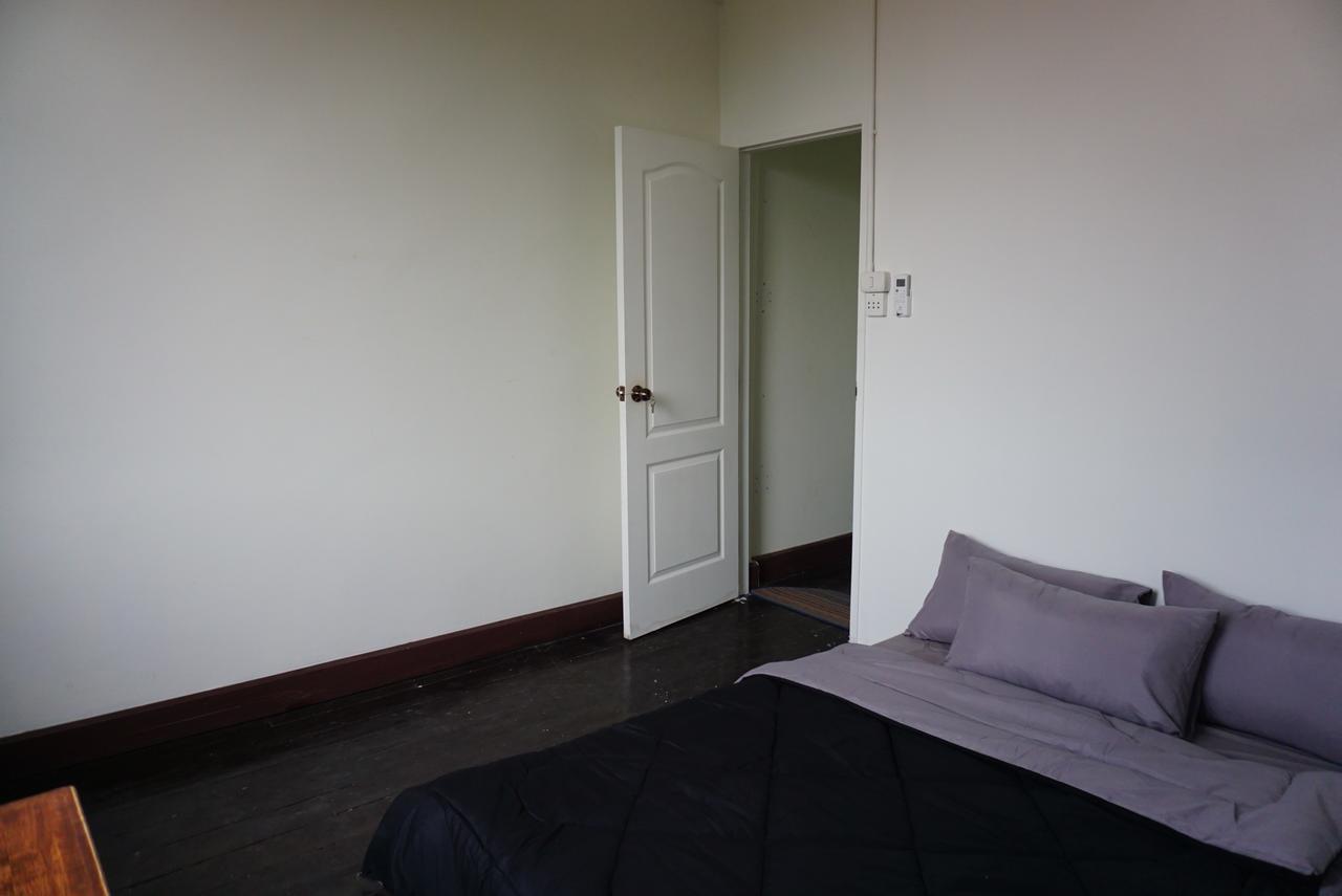 Hostel Sla Bar N'Bed Bangkok Zewnętrze zdjęcie