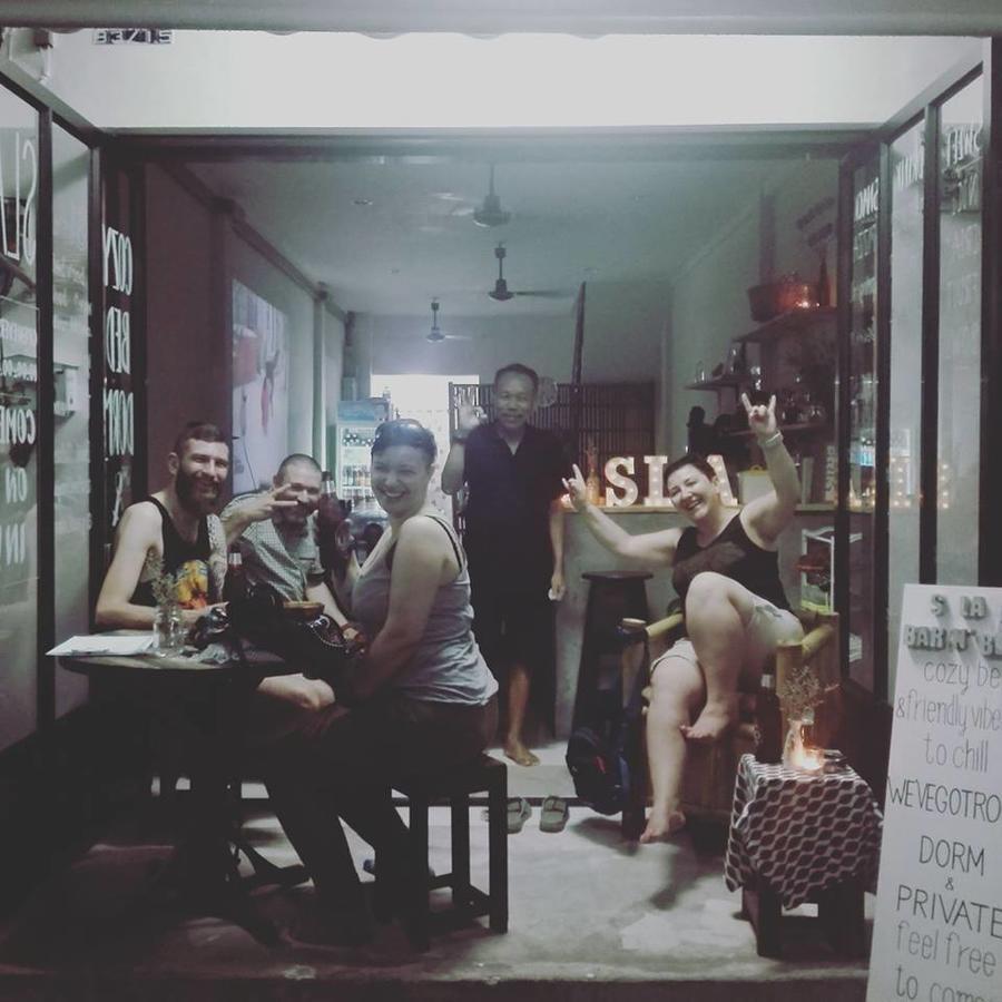 Hostel Sla Bar N'Bed Bangkok Zewnętrze zdjęcie